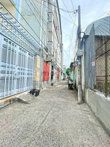 Hình ảnh Cho Thuê Nhà Nguyên Căn Ngay Chợ Tân Mỹ