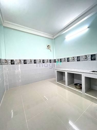 Hình ảnh Cho Thuê Nhà Nguyên Căn Ngay Chợ Tân Mỹ