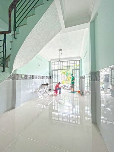 Hình ảnh Cho Thuê Nhà Nguyên Căn Ngay Chợ Tân Mỹ