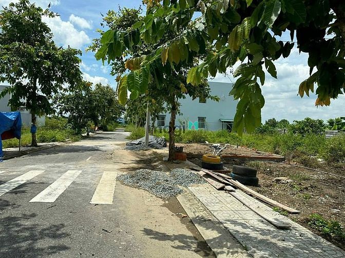 Hình ảnh Bán gấp lô đất đô thị tại TP Tân An giá rẻ