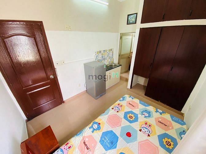 Hình ảnh Studio Nguyễn Tiểu La Q10🌻full nội thất🌻cửa sổ trời