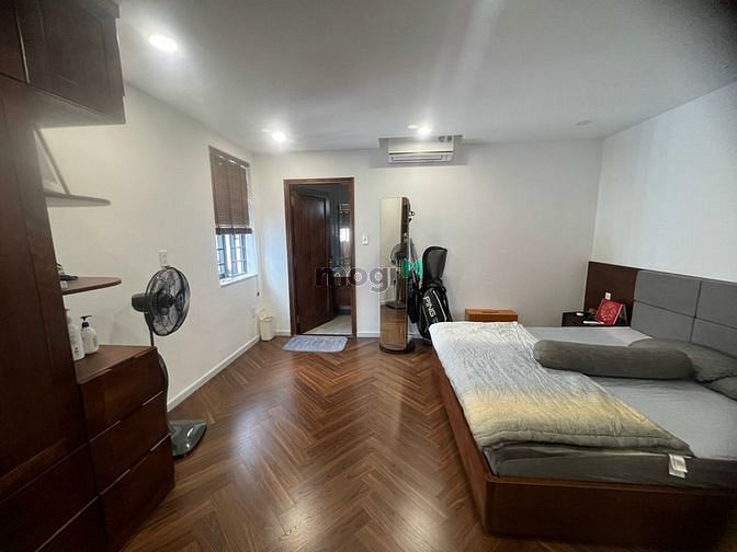 Hình ảnh Bán biệt thự vip Ba Vân, P14, Tân Bình. DT 10x17m đúc 3 lầu NTCC