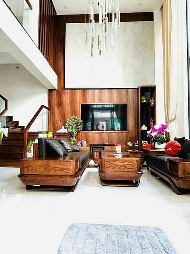Hình ảnh Bán biệt thự vip Ba Vân, P14, Tân Bình. DT 10x17m đúc 3 lầu NTCC