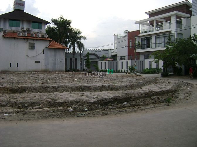 Hình ảnh Đất, biệt thự, văn phòng, p.trưng bày, kho 384m2, cách Q.Gò Vấp 300m.