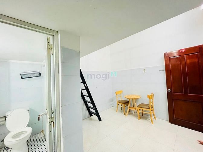 Hình ảnh Cho thuê phòng GÁC CAO - MÁY LẠNH ngay sân bay