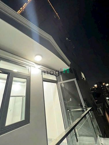 Hình ảnh Cho Thuê Nhà Nguyên Căn Hẻm Mai Văn Vĩnh