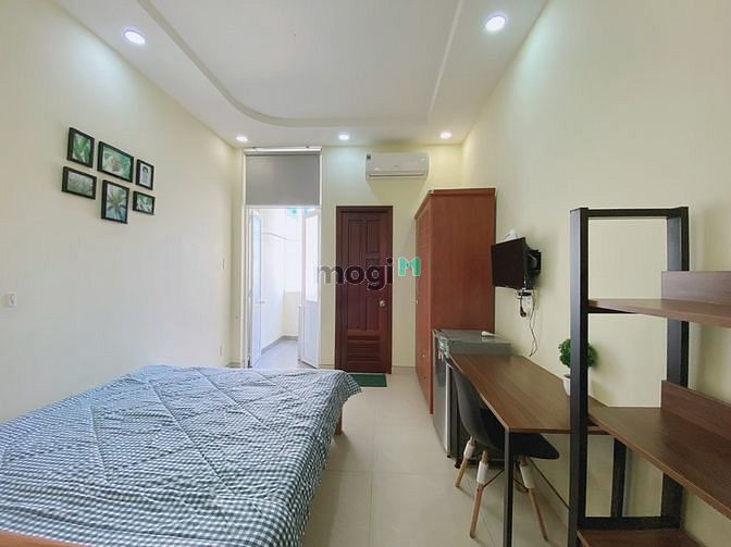 Hình ảnh PHÒNG BAN CÔNG View đẹp, Full nội thất Cao Thắng Quận 3, có thang máy