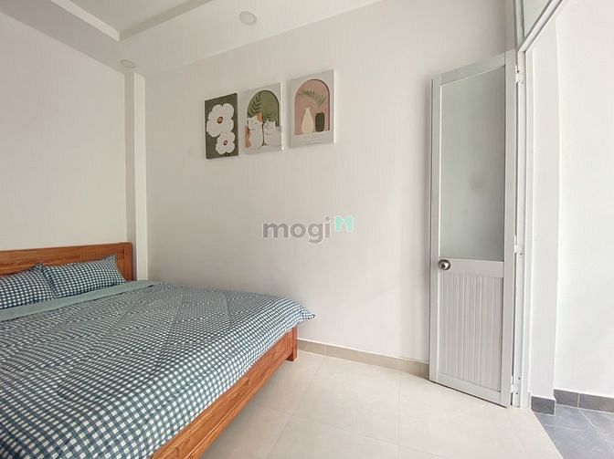 Hình ảnh PHÒNG BAN CÔNG View đẹp, Full nội thất Cao Thắng Quận 3, có thang máy