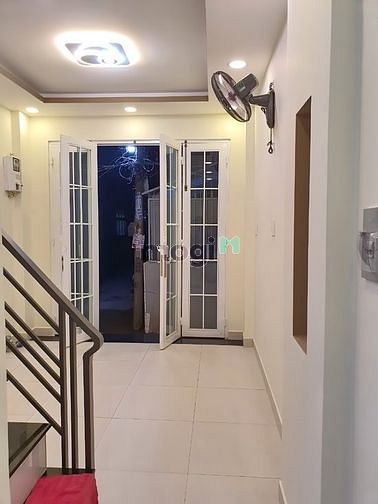 Hình ảnh Cho Thuê Nhà Nguyên Căn Hẻm 62 Lâm Văn Bền
