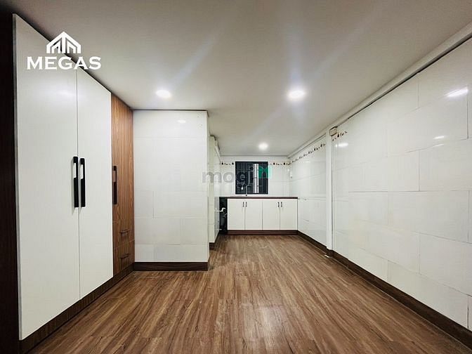 Hình ảnh Cho thuê phòng Duplex siêu rộng gần Văn Lang cs3