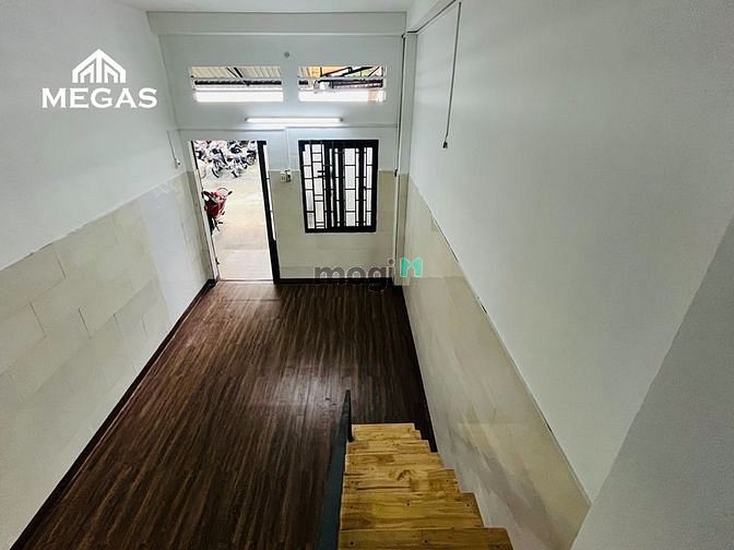 Hình ảnh Cho thuê phòng Duplex siêu rộng gần Văn Lang cs3
