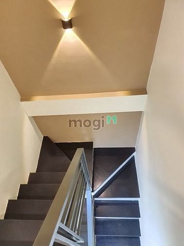 Hình ảnh Cho Thuê Nhà Nguyên Căn Hẻm 62 Lâm Văn Bền