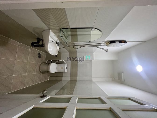 Hình ảnh Bán nhà riêng - đường Cách Mạng Tháng Tám - Quận Tân Bình