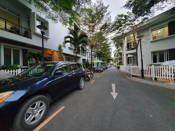 Hình ảnh Biệt thự khu Hà Đô Centrosa Quận 10. DT: 5.5x13m, biệt thự 4 tầng đẹp