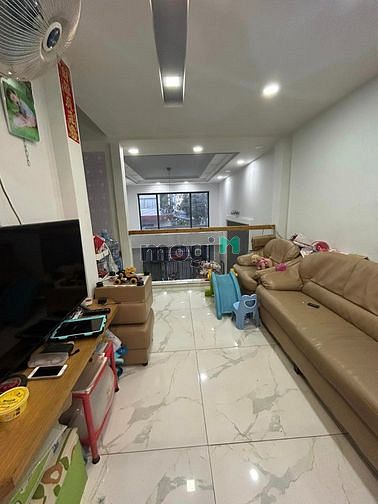 Hình ảnh Bán nhà đường 5A khu Tên Lửa gần siêu thị Aeon