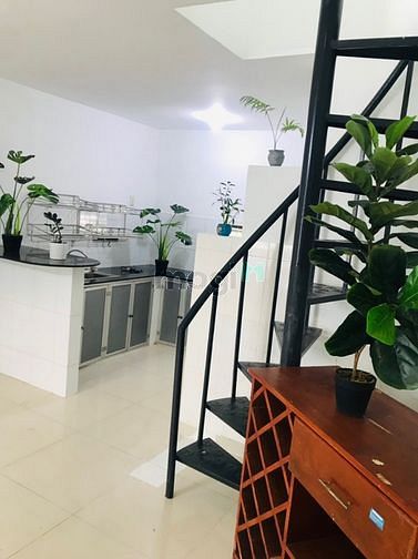 Hình ảnh Cần bán gấp nhà hẻm xe hơi 1422 đường Huỳnh Tấn Phát, Quận 7
