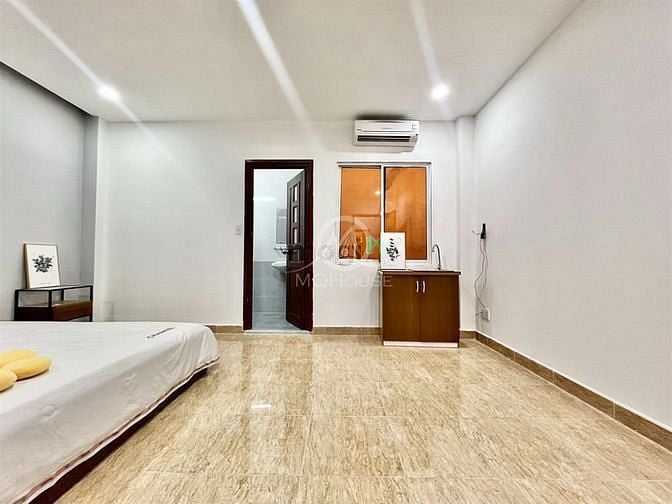 Hình ảnh Sale sập sàn  Studio Chu Văn An siêu rộng full nội thất mới 100%