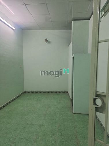 Hình ảnh Cho thuê nhà mặt tiền thạnh lộc ngã tư ga Diện tích 5x 16m 2pn 7,5tr