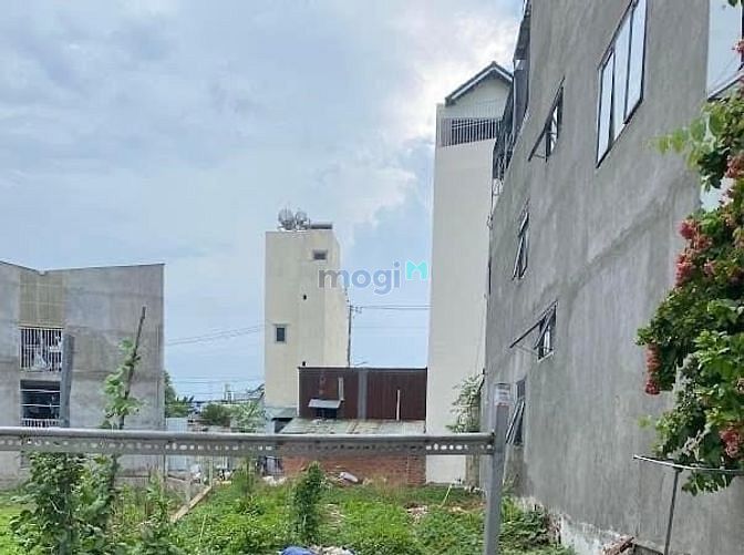 Hình ảnh Đất Thổ Cư .Đường xe Tải lớn, 233m2 5 nở 11x25 ,Lê Văn Khương Q12