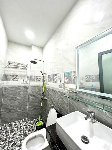 Hình ảnh Chỉ 4x tỷ HXH Hoàng Bật Đạt P15 Tân Bình, 48m2, 4 tầng, 4pn