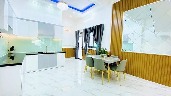 Hình ảnh Nhà 2 tầng mới đẹp, hẻm xe hơi Huỳnh Tấn Phát. 5*21. 6,2 tỷ. Chỉ 1 /.