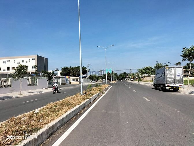 Hình ảnh Bán gấp đất dvtm góc 2 mt tiền lân,bà điểm hóc môn 5.778m- chỉ 100 tỷ