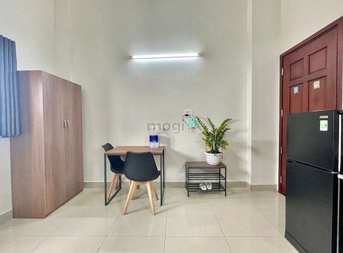 Hình ảnh Phòng gác full nội thất 35m2 cửa sổ lớn Tân Hương, Phạm Văn Xảo