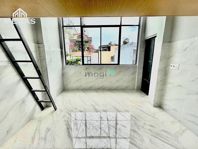 Hình ảnh Cho thuê phòng Duplex cửa sổ siêu lớn
