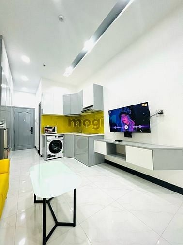 Hình ảnh Khai trương Studio Q7_Ban công_ Ngay trung tâm Q7_ sát Lotte,Rmit, PMH