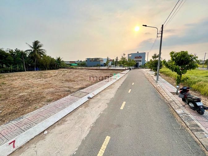 Hình ảnh KDC Thuận đạo lô DT 161,5m2 (5m x 32,3m) giá 10,6 tr/m2 SHR
