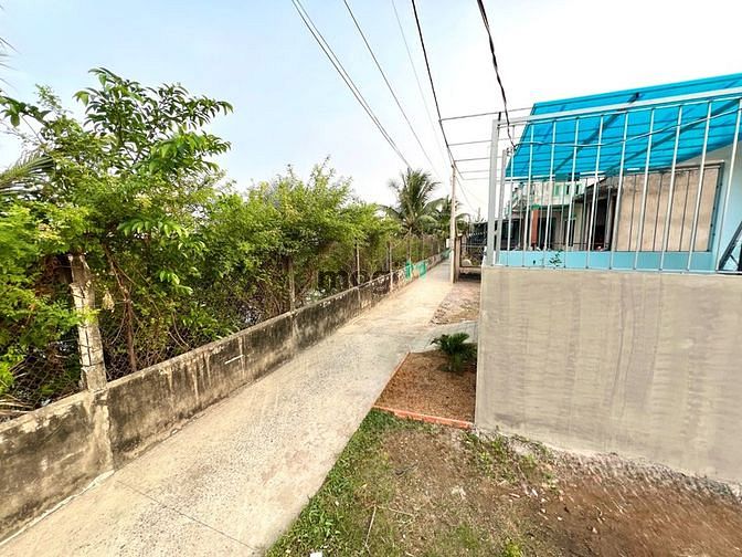 Hình ảnh Nền góc thổ cư DT128m2 SHR, KCN thuận đạo, cặp đường ĐT830, H.Cần Đước