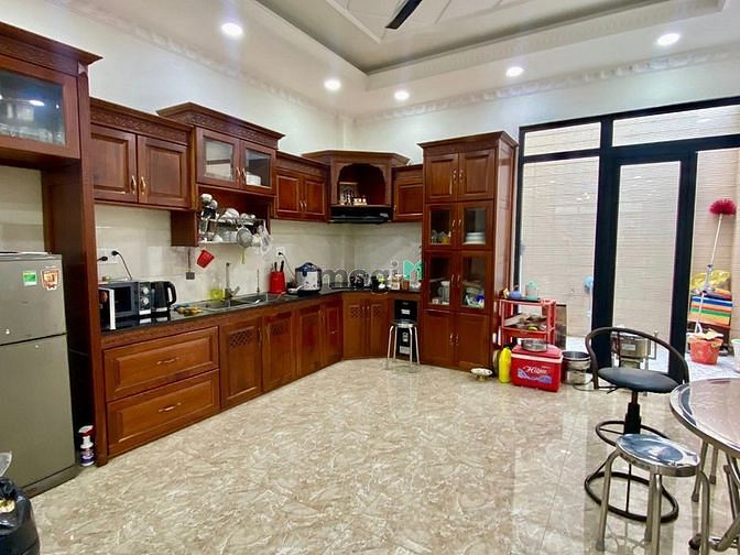 Hình ảnh Bán nhà 4 tầng, hẻm xe hơi, Tân Bình giá 8ty2