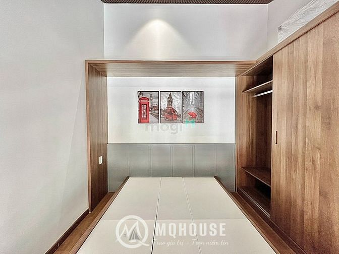 Hình ảnh Chung cư cao cấp hiện đại duplex ban công giá rẻ ngay CV Hoàng Văn Thụ