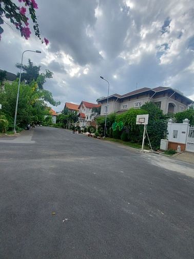 Hình ảnh Bán 500m2 đất góc 2MT khu 146 Nguyễn Văn Hưởng chỉ 85tỷ khu compoud