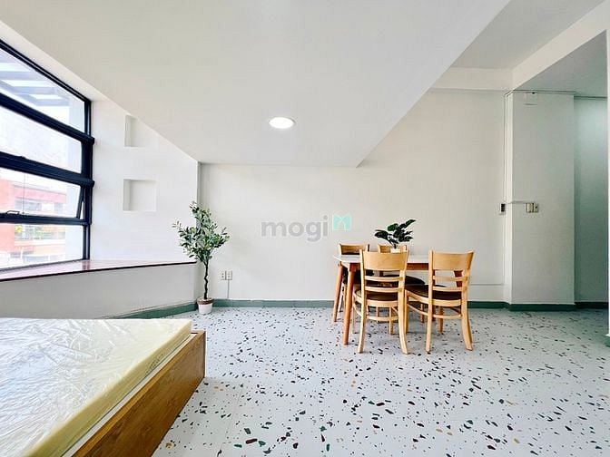 Hình ảnh Duplex 40m2 2 không gian ngủ, tách bếp ngay Nguyễn Gia Trí
