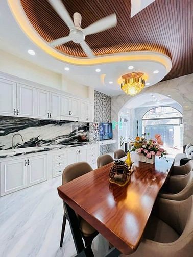 Hình ảnh Căn góc 2 MT 4 Tầng Lê Văn Thọ P9 Gò Vấp 80m²