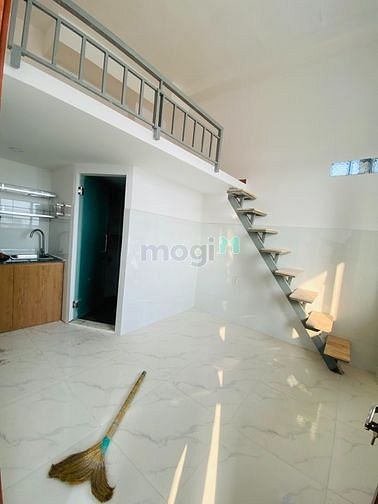 Hình ảnh Cho thuê phòng Duplex ngay Hồ Văn Long, 2tr6/tháng