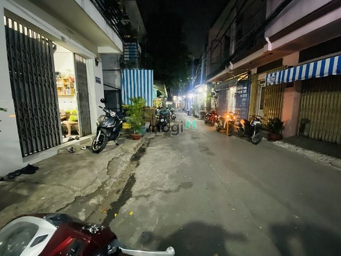 Hình ảnh Tân Bình - 3 Tầng BTCT - Hẻm Thông - Sân Thượng - 3.35 tỷ
