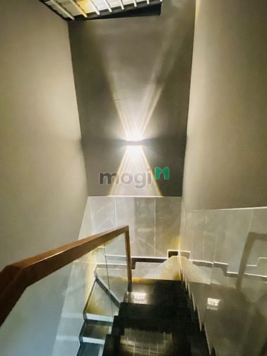 Hình ảnh Tân Bình - 3 Tầng BTCT - Hẻm Thông - Sân Thượng - 3.35 tỷ