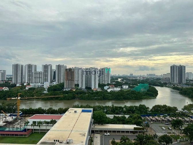 Hình ảnh Cho thuê Penhouse Mỹ Phúc PMH Q7. 300M2, view sông