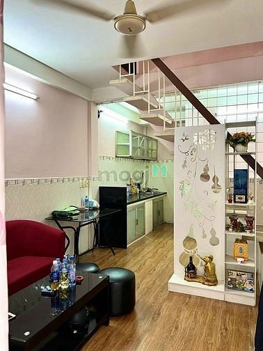 Hình ảnh Cho thuê nhà Hoàng Văn Thụ, P4, Tân Bình.