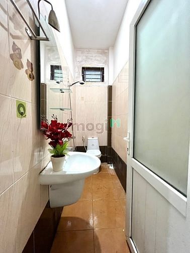 Hình ảnh Căn Hộ FULL Nội Thất Quận 1 Vô Ở Liền