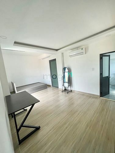 Hình ảnh Studio và Duplex ngay  Đại Học Văn Lang