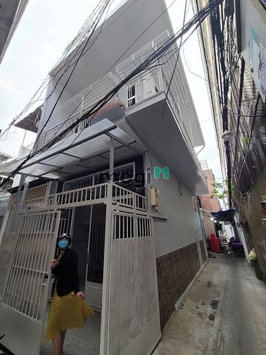 Hình ảnh Nhà Rẻ Giá Tốt quận 3 , canh gics 2 mặt hẻm