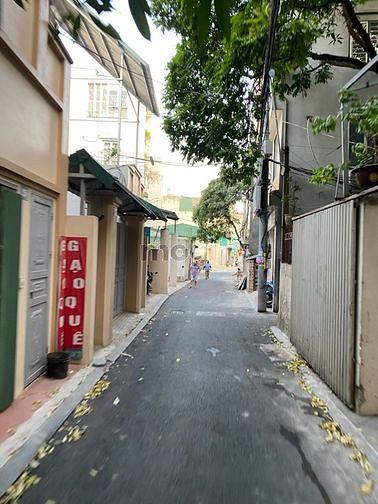 Hình ảnh Bán 38m2 Đất Thạch Bàn Cách Đường Cổ Linh Hơn 50m, Ngõ Rộng, Thoáng