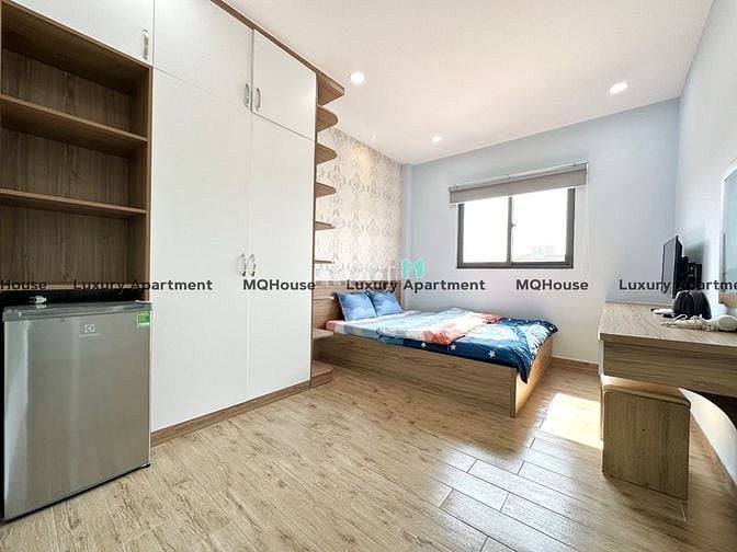 Hình ảnh Studio Quận 10 35m2 full nội thất cửa sổ lớn, trống sẵn