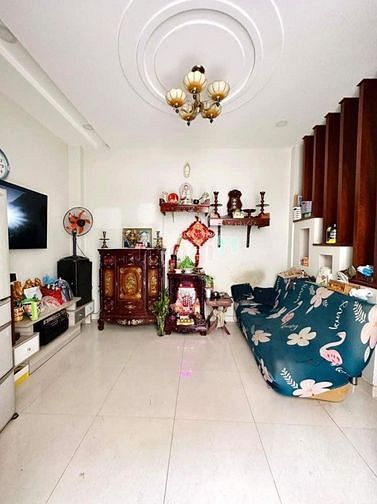 Hình ảnh Gia đình bán nhà Nguyễn Cửu Vân, BT giá rẻ 62.3m2 gần chợ Thị Nghề SHR