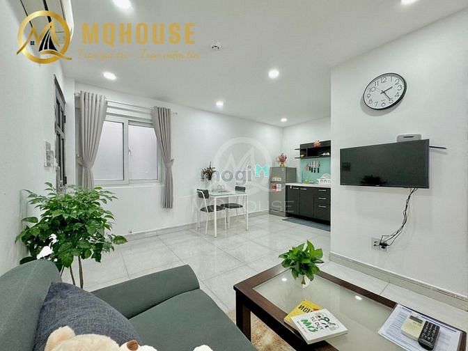 Hình ảnh CHDV 1pn full nội thất có máy giặt riêng ngay sân bay,có hầm đậu xehơi
