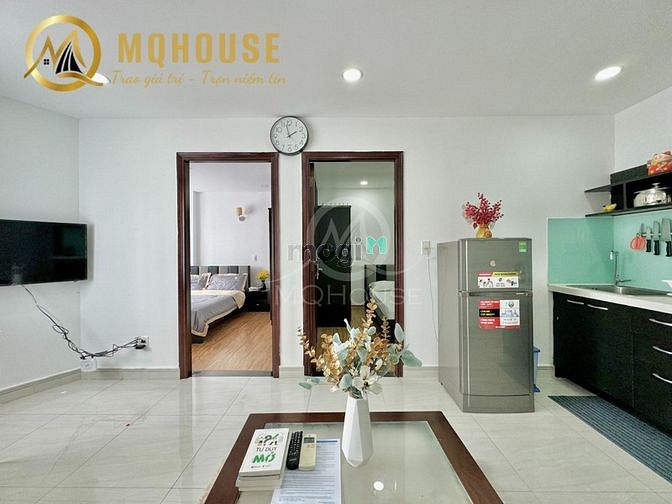 Hình ảnh CHDV 1pn full nội thất có máy giặt riêng ngay sân bay,có hầm đậu xehơi