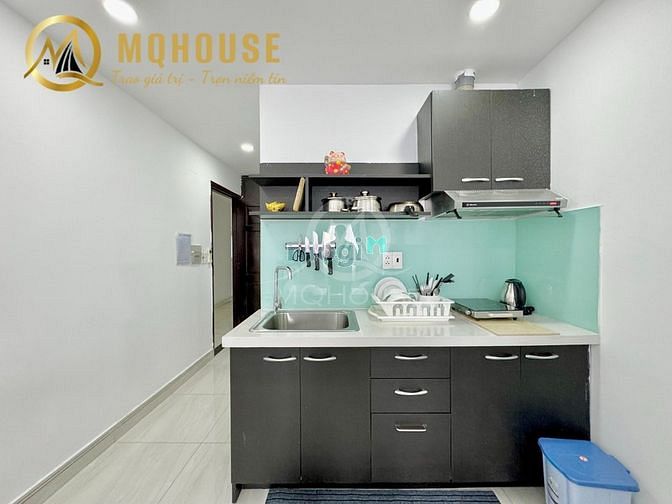 Hình ảnh CHDV 1pn full nội thất có máy giặt riêng ngay sân bay,có hầm đậu xehơi